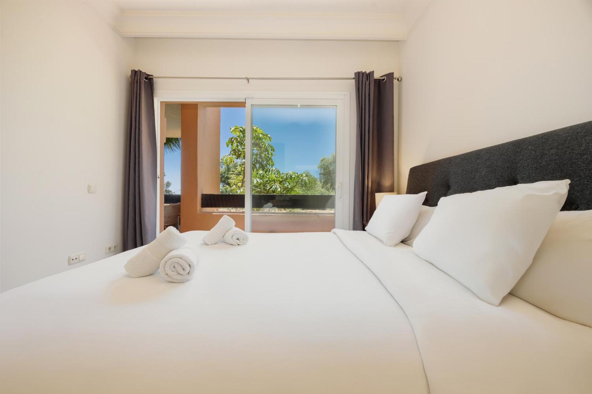 With Large Terrace, Swimming Pool And Areas, Next To Puerto Banus * Marbella